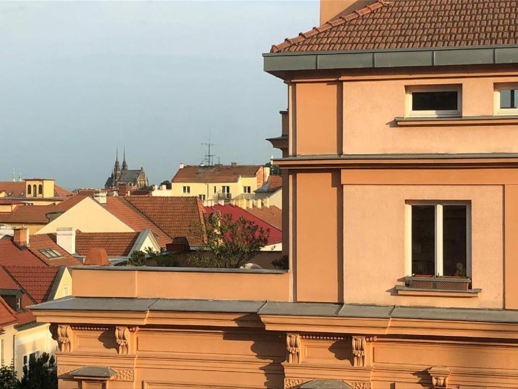 Rooms Veveri - Uvoz, 10 Min Peski Do Centru Brno Ngoại thất bức ảnh