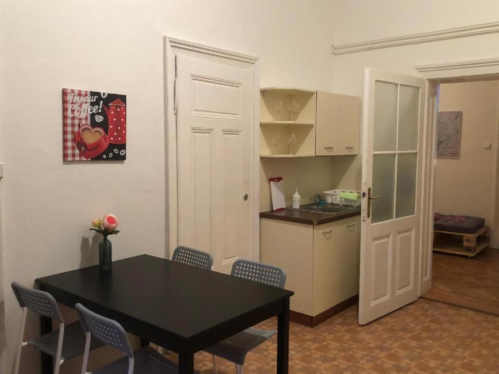 Rooms Veveri - Uvoz, 10 Min Peski Do Centru Brno Ngoại thất bức ảnh