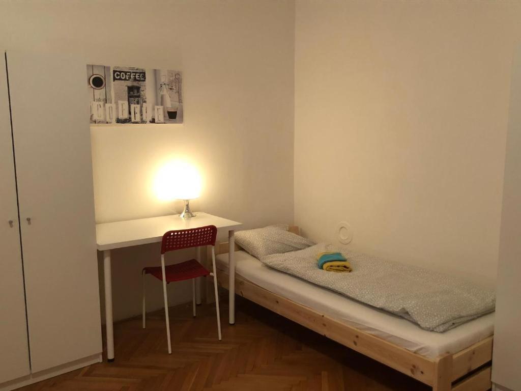 Rooms Veveri - Uvoz, 10 Min Peski Do Centru Brno Ngoại thất bức ảnh