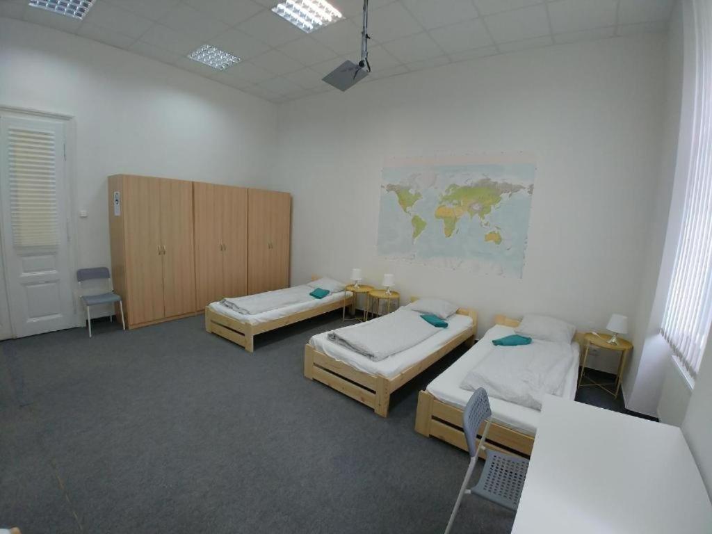 Rooms Veveri - Uvoz, 10 Min Peski Do Centru Brno Ngoại thất bức ảnh