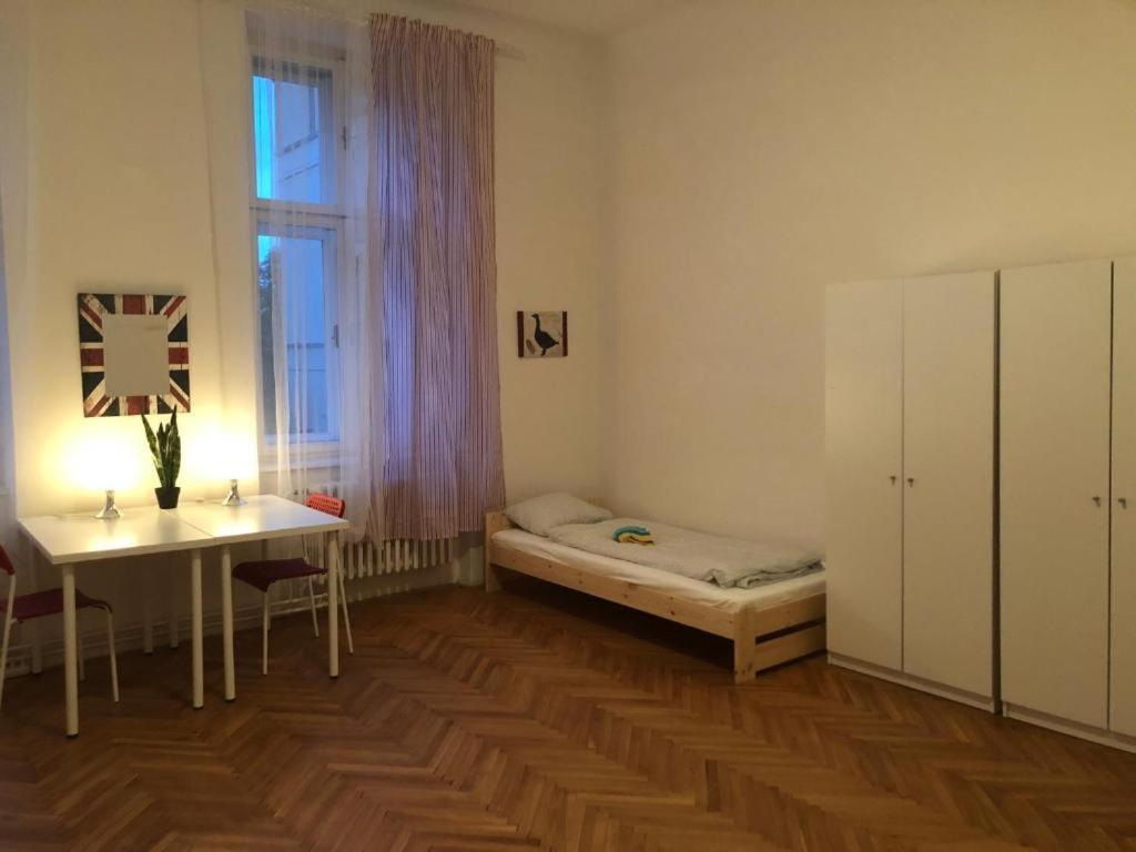 Rooms Veveri - Uvoz, 10 Min Peski Do Centru Brno Ngoại thất bức ảnh