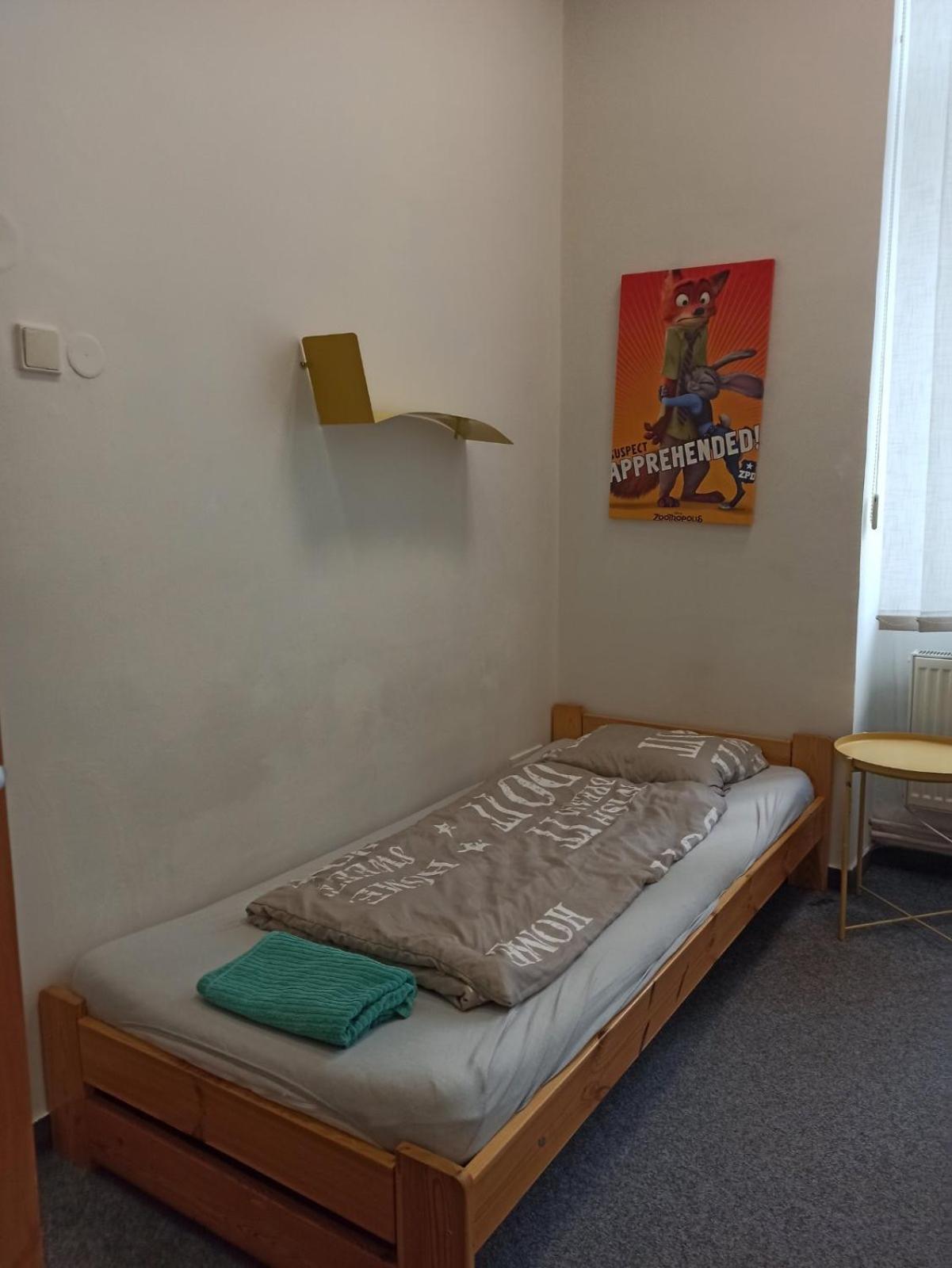 Rooms Veveri - Uvoz, 10 Min Peski Do Centru Brno Ngoại thất bức ảnh