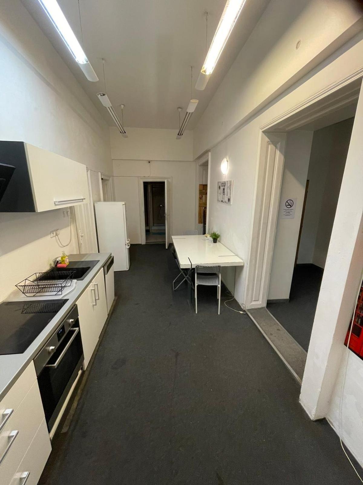Rooms Veveri - Uvoz, 10 Min Peski Do Centru Brno Ngoại thất bức ảnh